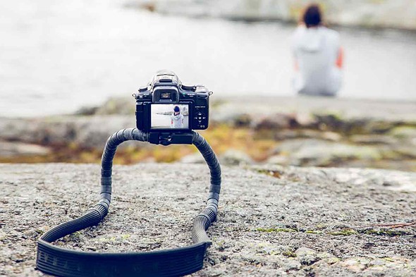 Frii Designs' new Conda Strap is a camera strap that turns into a flexible mount