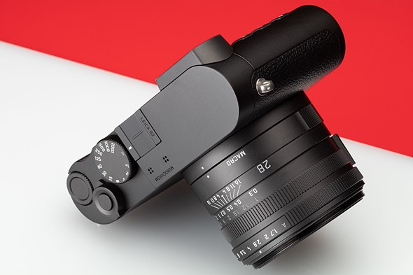 Leica Q2 Monochrom initial review