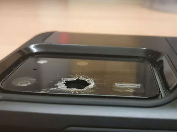 Lawsuit filed against Samsung alleges defect causing Galaxy S20 cameras to shatter